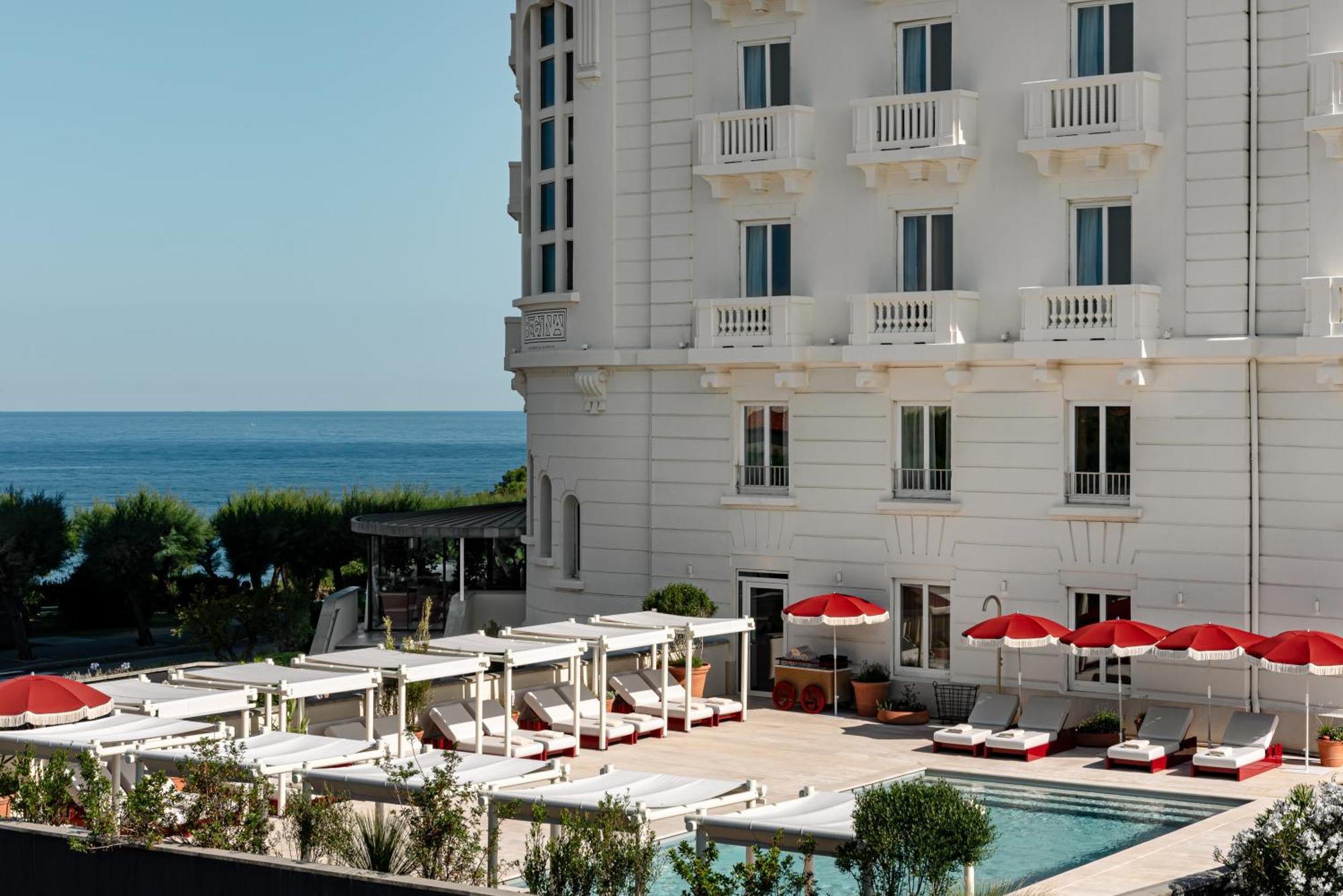 Regina Experimental Biarritz Hotel Bagian luar foto